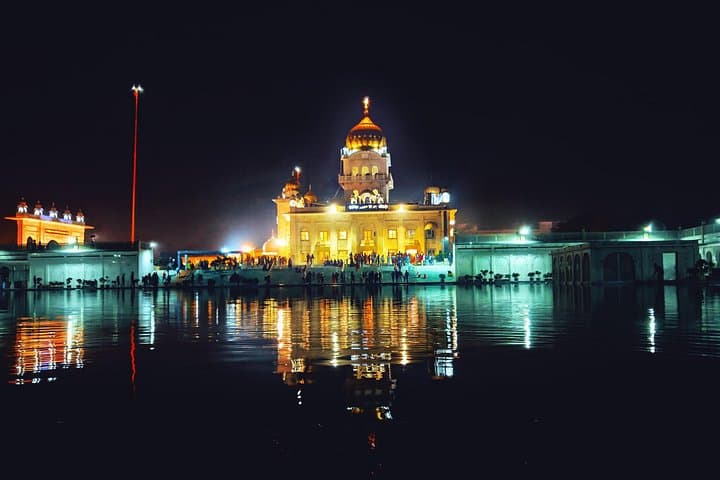 Delhi After Dark: Private 4‑Hour Night Drive Past India Gate, Qutub Minar & Rashtrapati photo 1