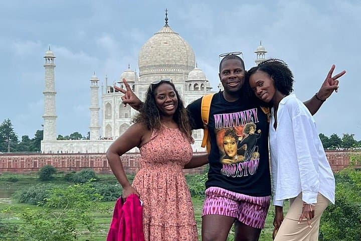 Golden Triangle in 2 Days: Taj Mahal, Agra & Jaipur from Delhi
