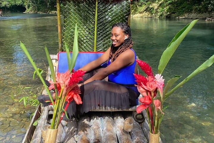 Montego Bay Bamboo Rafting on the Great River: Limestone Foot Massage & Scenic Float