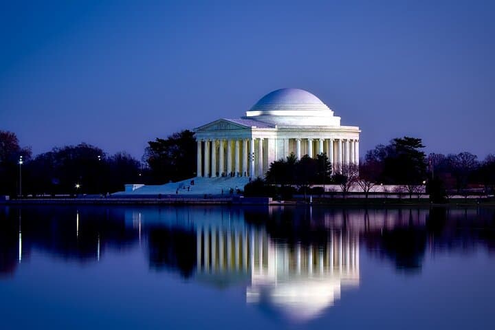4-Day East Coast Tour: New York, Washington DC & Niagara Falls photo 5