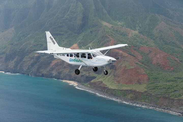 Kauai Airplane Tour: Spectacular Aerial Views of Na Pali Coast and Waterfalls photo 2