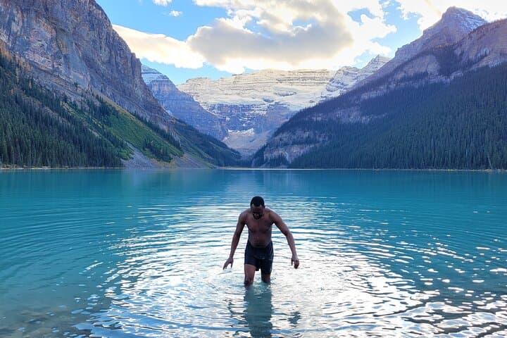 Best of Banff Day Trip: Gondola, Lake Louise & Canmore photo 4