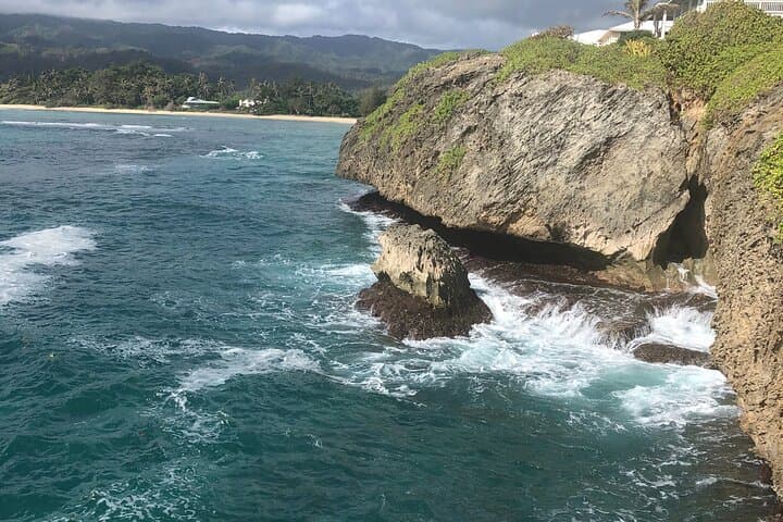 Oahu Private Film Locations Tour — Visit 'Lost', Blue Crush & Classic Movie Sites photo 3