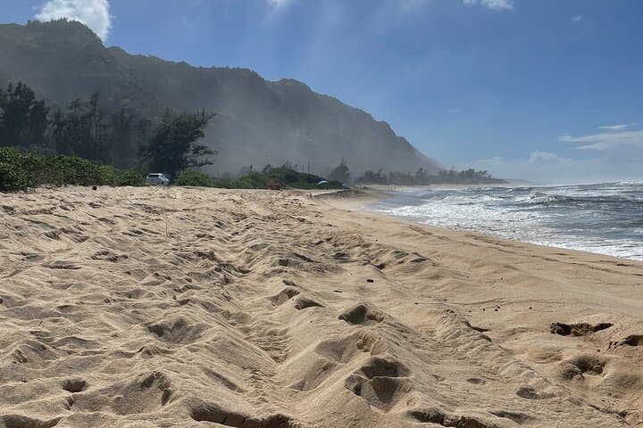 Oahu Private Film Locations Tour — Visit 'Lost', Blue Crush & Classic Movie Sites photo 4