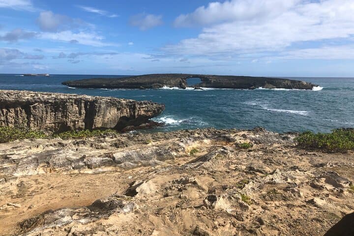 Oahu Private Film Locations Tour — Visit 'Lost', Blue Crush & Classic Movie Sites photo 5