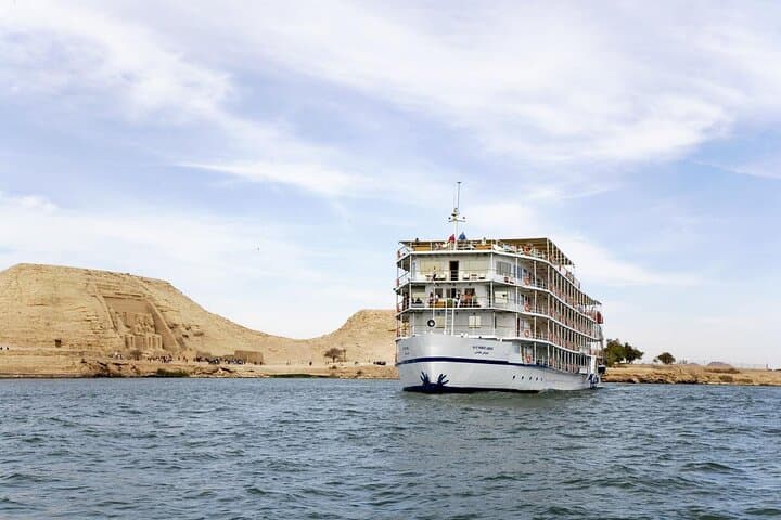 4-Day Lake Nasser Cruise from Abu Simbel to Aswan on MS Movenpick Prince Abbas photo 2