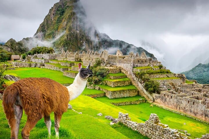 2-Day Sacred Valley and Machu Picchu Train Tour from Cusco photo 2