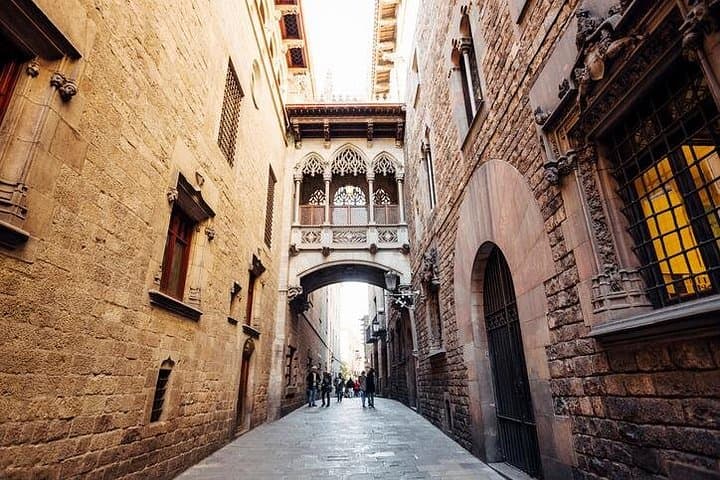 Private 5-Day Barcelona & Montserrat: Gaudí, Gothic Quarter & Montserrat Abbey photo 4