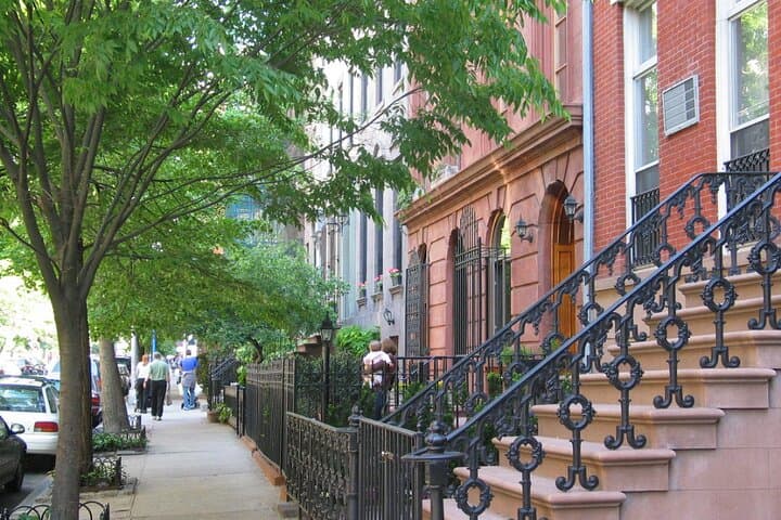 Two-Hour High Line, Hudson River & Chelsea Walking Tour — NYC Highlights photo 2