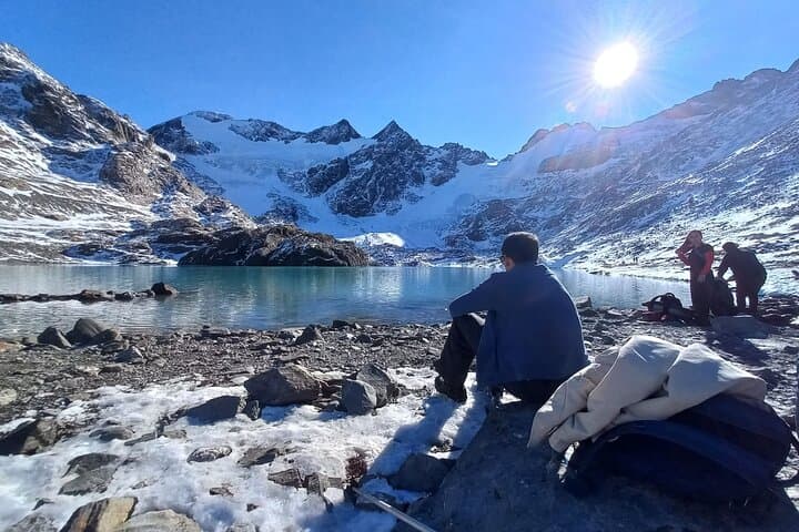 Trekking Vinciguerra Glacier & Témpanos Lagoon — Full-Day Hike from Ushuaia photo 2