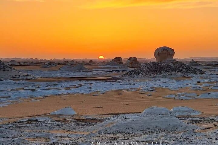 Day Tour to Egypt's White Desert and Bahariya Oasis: Chalk Formations, Cold Springs & Crystal Mountain photo 3