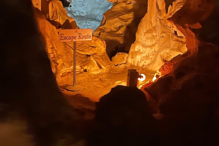 Green Grotto Caves & Dunn's River Falls Combined Tour from Montego Bay photo 5