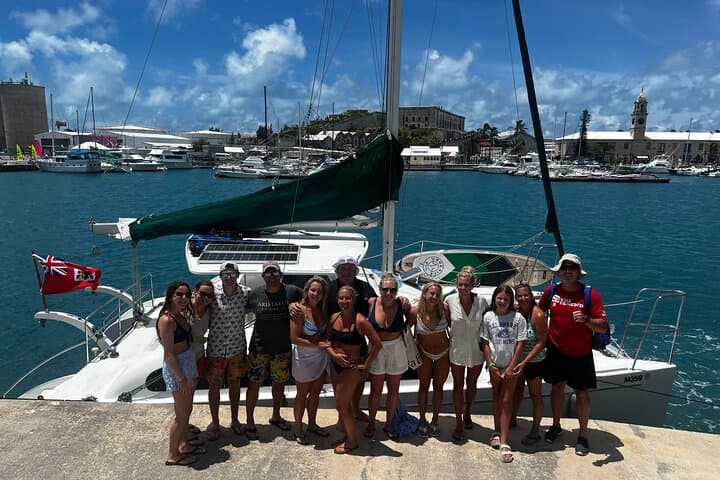 Sail Bermuda: Private Catamaran Snorkeling, Shipwrecks & Cliff Jumping photo 5