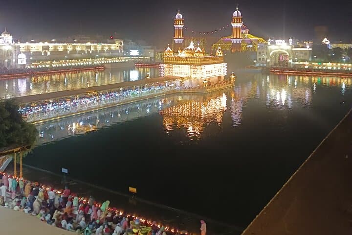 Full-Day Amritsar: Golden Temple, Jallianwala Bagh & Wagah Border Experience photo 3