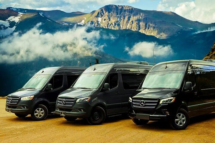Denver Airport to Aspen Snowmass Private Car Service — SUV & Van Transfers photo 2