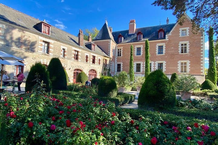 Loire Valley Castles Day Trip: Chambord, Chenonceau & Da Vinci's Clos Lucé from Paris photo 1