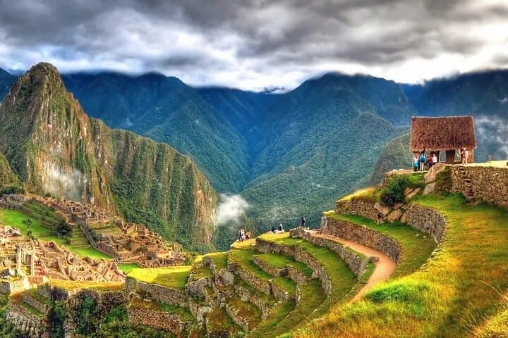 2-Day Private Sacred Valley and Machu Picchu Tour from Cusco
