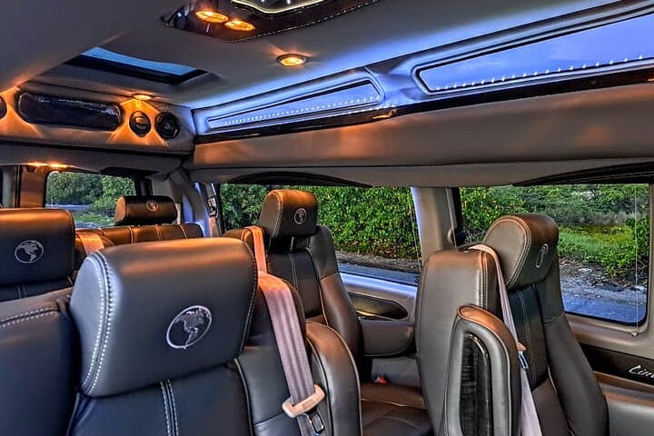 Private Luxury Luau Transportation in Kailua-Kona — Door-to-Door Van Service
