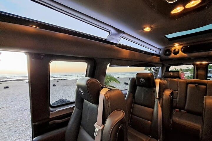 Private Luxury Luau Transportation in Kailua-Kona — Door-to-Door Van Service photo 5