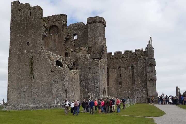 Private Luxury Day Tour: Rock of Cashel, Cahir & Blarney Castle from Cork photo 6