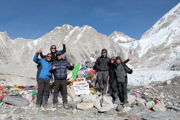 7-Day Everest Base Camp Trek with Helicopter Return — Rapid High-Altitude Adventure photo 6