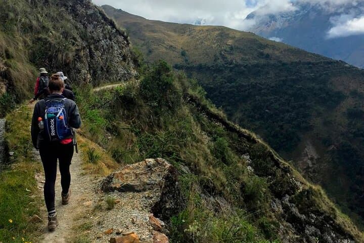 4-Day Inca Trail Trek to Machu Picchu — Classic Km 82 Route photo 4