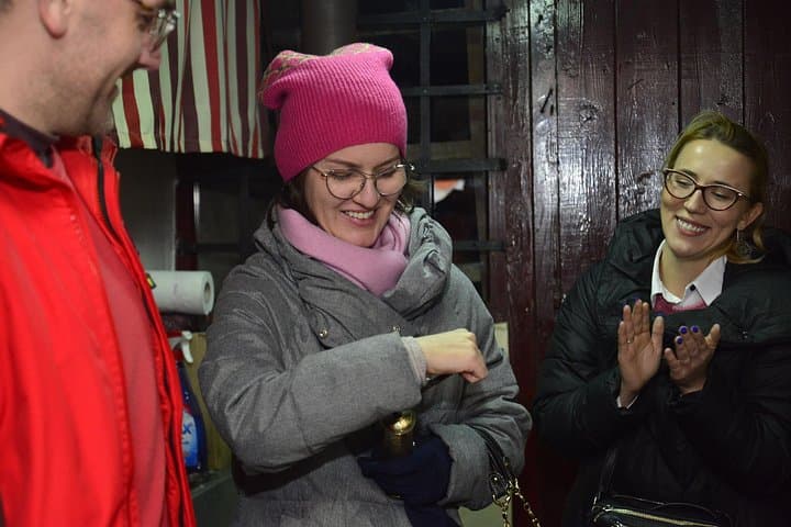 Sarajevo Food and Craft Walking Tour: 4-Hour Old Town Taste & Workshops