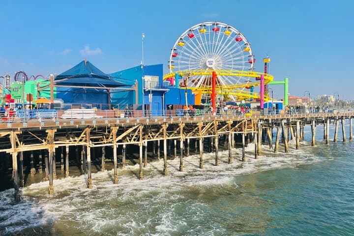 Explore Los Angeles: A VIP Spanish Tour from Las Vegas photo 6