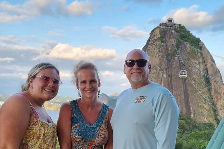 Rio Highlights: Christ the Redeemer, Sugarloaf & Selarón Steps — Guided Tour with Lunch photo 4