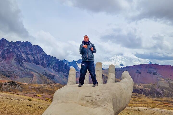 Rainbow Mountain Day Hike from Cusco: Vinicunca Full‑Day Adventure with Lunch photo 4