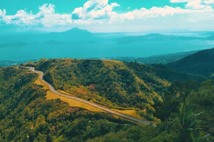 Tagaytay Half-Day Countryside Tour: Taal Volcano Views, Markets & Local Eats