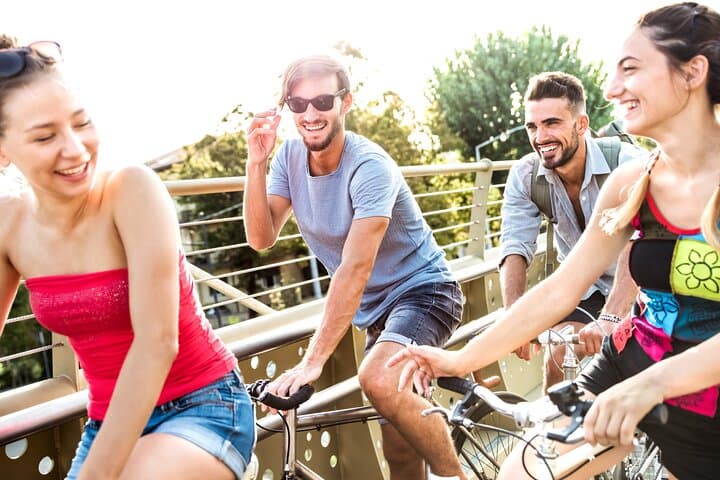 Private E-Bike Tour of Madrid: City Center & Retiro Park