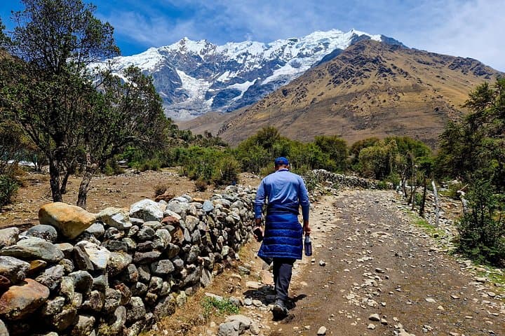 Humantay Lake Full-Day Tour from Cusco — Hike to the Turquoise High-Altitude Lagoon photo 4
