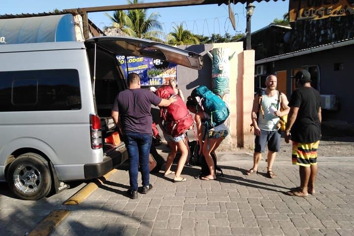 Door-to-Door Shuttle from El Tunco to Antigua or El Paredón — Direct Hotel Transfers photo 6