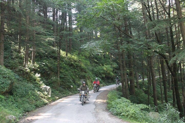 Great Himalayan Motorcycle Challenge: Manali to Leh Royal Enfield Tour photo 6