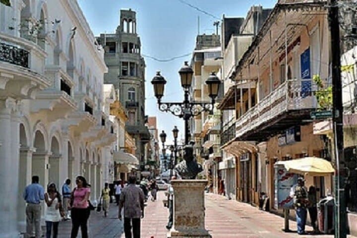 Santo Domingo: Full-Day Colonial Tour with Lunch and Los Tres Ojos photo 3