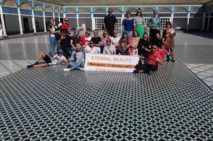 Half-Day Marrakech Guided Tour: Koutoubia, Bahia Palace & Saadian Tombs