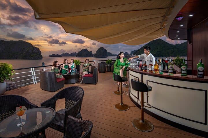 Ha Long Bay 2-Day Luxury Cruise with Balcony Cabin, Kayaking & Cooking Class photo 6