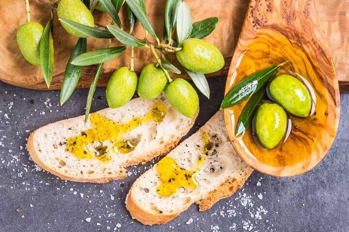 Amalfi Coast Deluxe Mozzarella, Olive Oil & Wine Tasting Tour