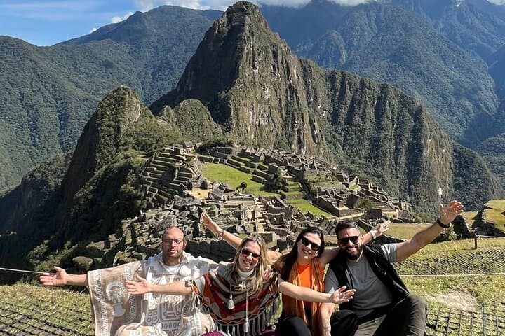 7-Day Peru Adventure: Lima, Paracas, Cusco, Machu Picchu & Rainbow Mountain
