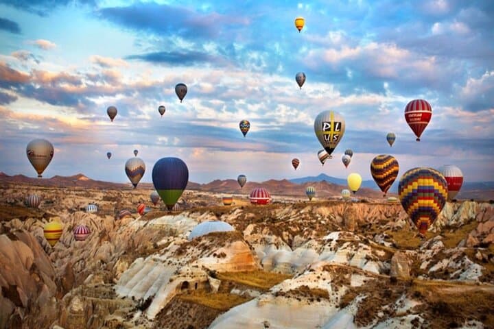 Sunrise Hot Air Balloon Over Cappadocia — Göreme Flights and Practical Tips photo 6
