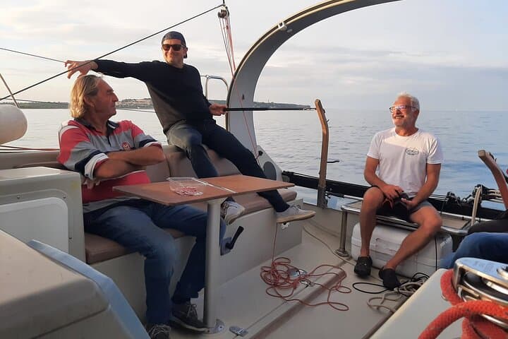 Privatized Half-Day Sail from Leucate — Cap Leucate to Anse Paradis & Coussoules photo 4