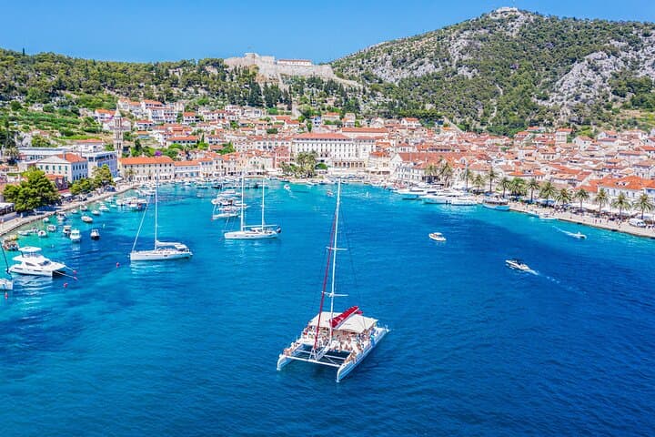 Blue Cave & Five Islands Luxury Day Cruise from Split photo 4