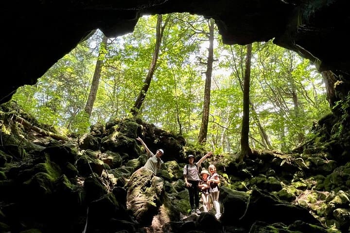 Private Kawaguchiko Hidden-Gems Tour — English-Speaking Local Driver & Mt. Fuji Views photo 5