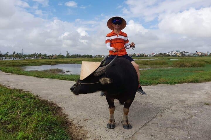 Hoi An Eco Basket Boat and Bicycle Tour with Vietnamese Set Menu photo 2