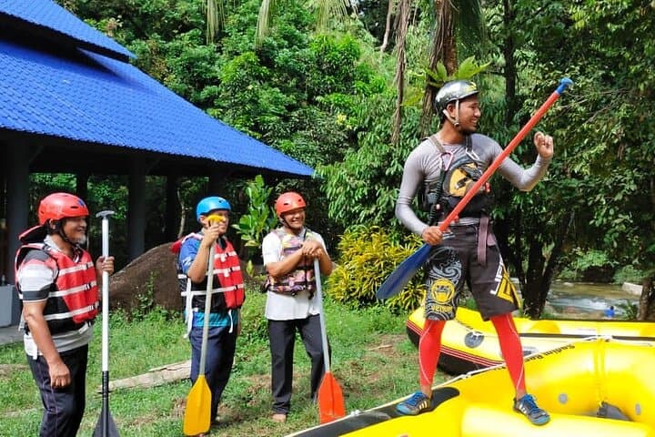 Sedim River Whitewater Rafting & Sireh Cave Discovery near Penang