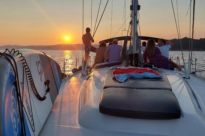 Sail Mykonos South Beaches: 5.5-Hour Cruise with Lunch & Snorkeling photo 1