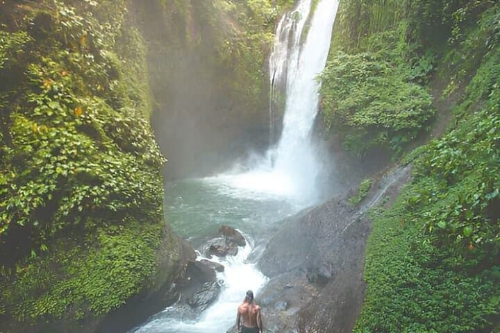 Aling-Aling Waterfall Jumping & Sliding Tour with Private Transfer photo 3