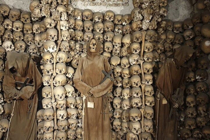 Capuchin Crypt & Treasures of Rome: Small-Group Walking Tour