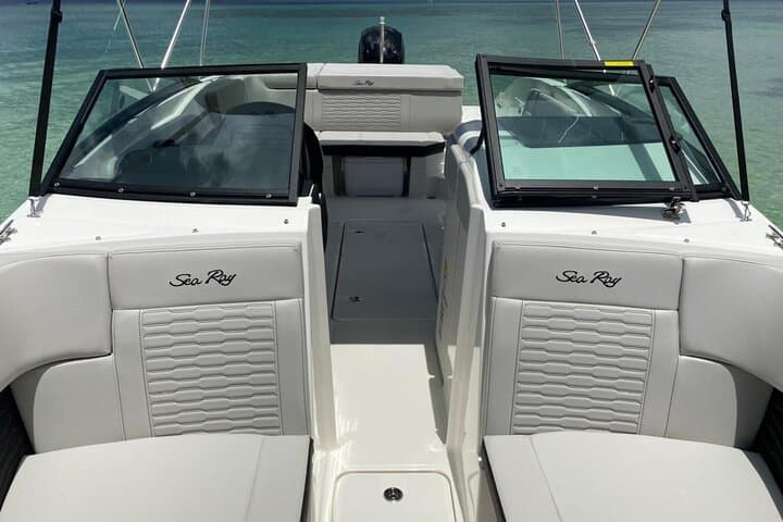 Private 24-ft Sea Ray Charter in Cozumel — Snorkel Playa El Cielo and Reefs photo 6